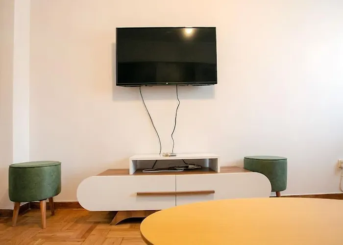 Stylish And Comfortable Apartment